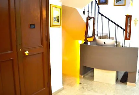 Diana Bed & Breakfast 3*